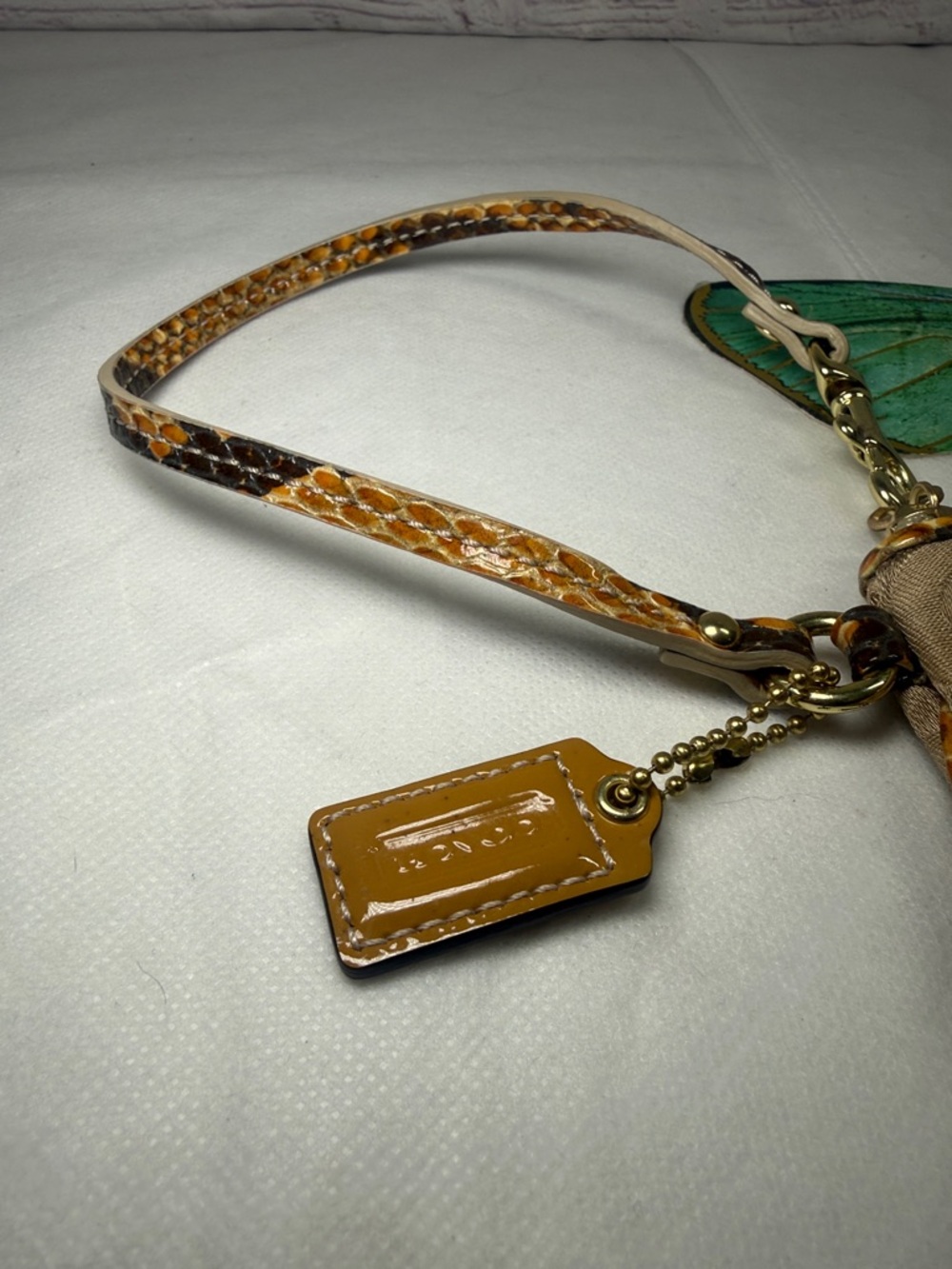 EUC Coach Tan Signature Wristlet with Snakeskin Trim Khaki Signature C Canvas - Picture 5 of 12